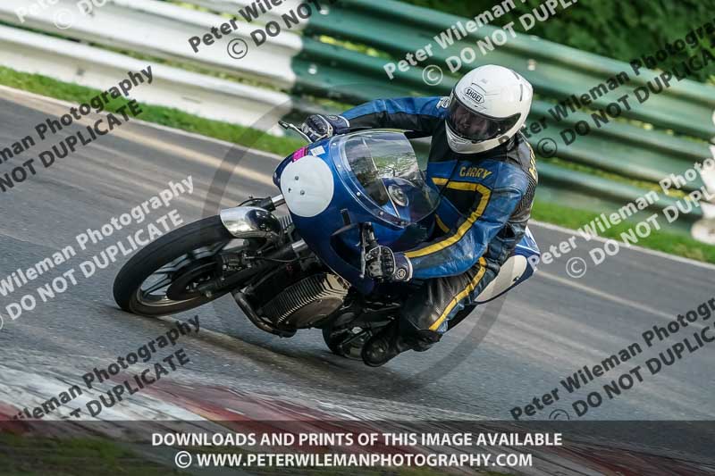 cadwell no limits trackday;cadwell park;cadwell park photographs;cadwell trackday photographs;enduro digital images;event digital images;eventdigitalimages;no limits trackdays;peter wileman photography;racing digital images;trackday digital images;trackday photos